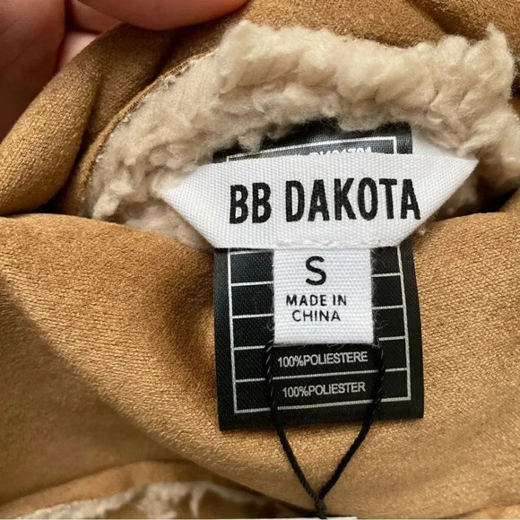 BB Dakota Reversible Vest S Whiskey Brown Faux Suede Sherpa Open Front NWT - Picture 14 of 15